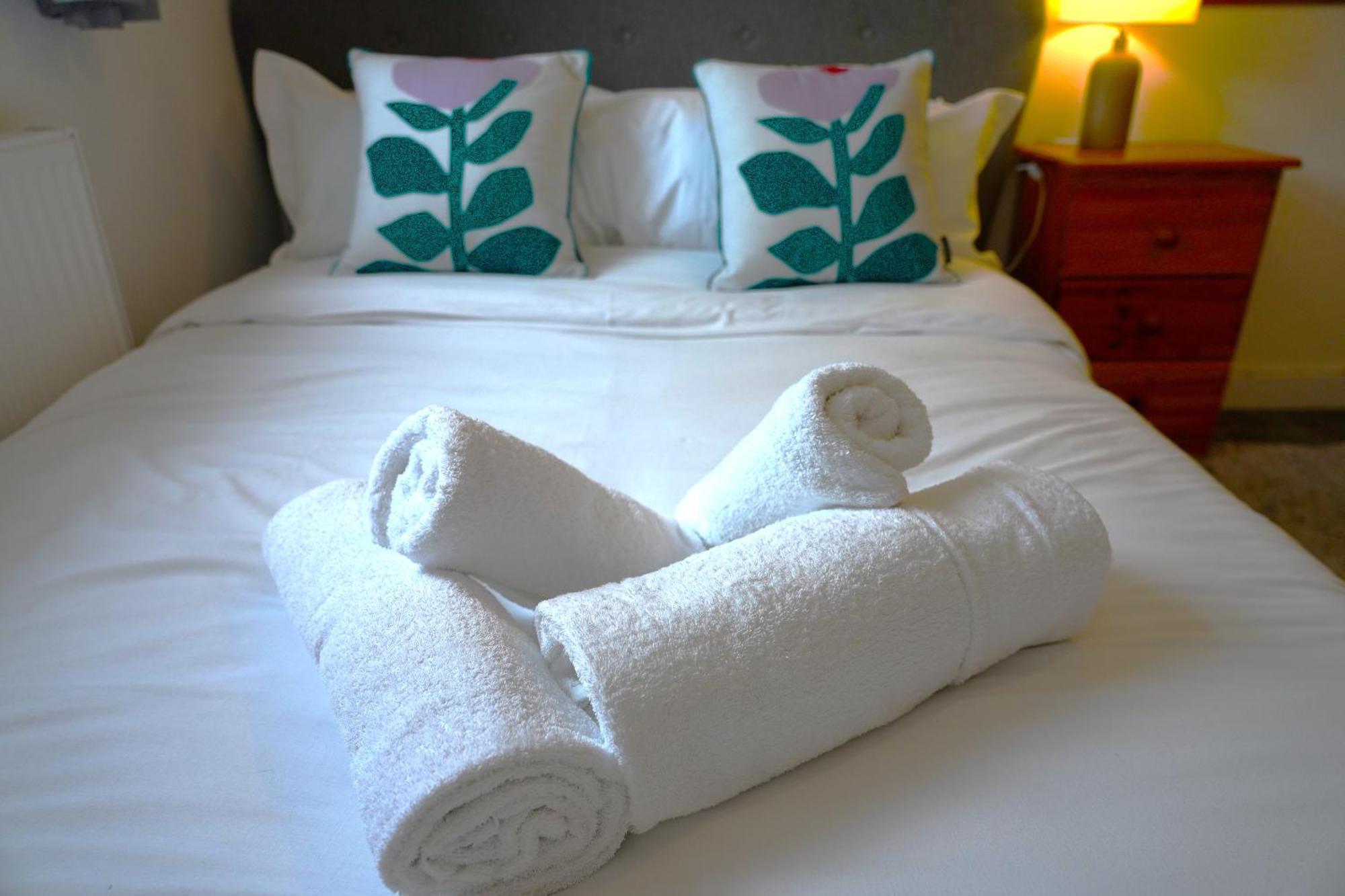 Sleeps 10, Free Parking, Close To Science Park, King Size Bed Milton  Extérieur photo